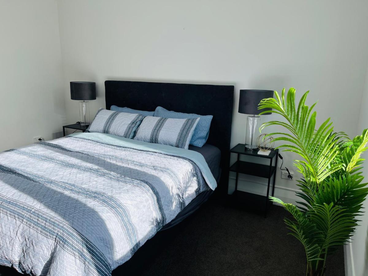 Luxurious Home Close To Beach Dunedin Bagian luar foto